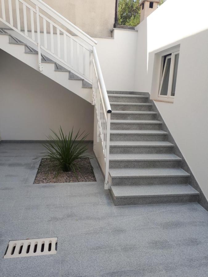 Apartments Sophie Makarska Buitenkant foto
