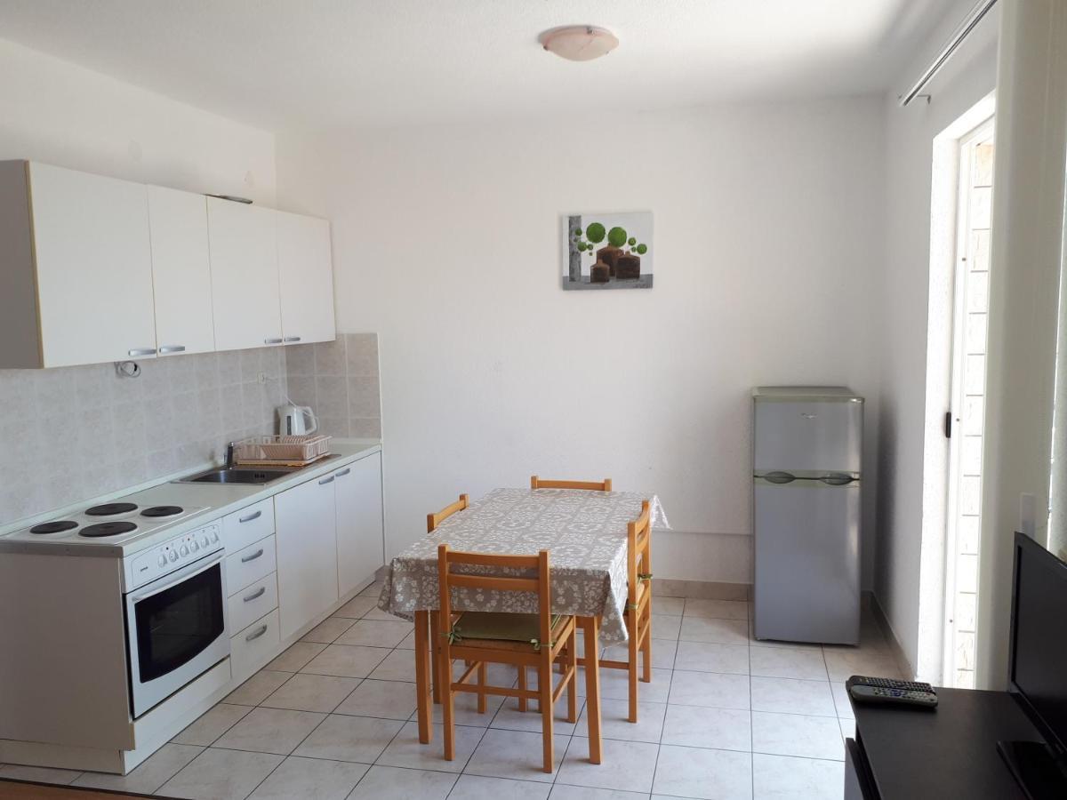 Apartments Sophie Makarska Buitenkant foto