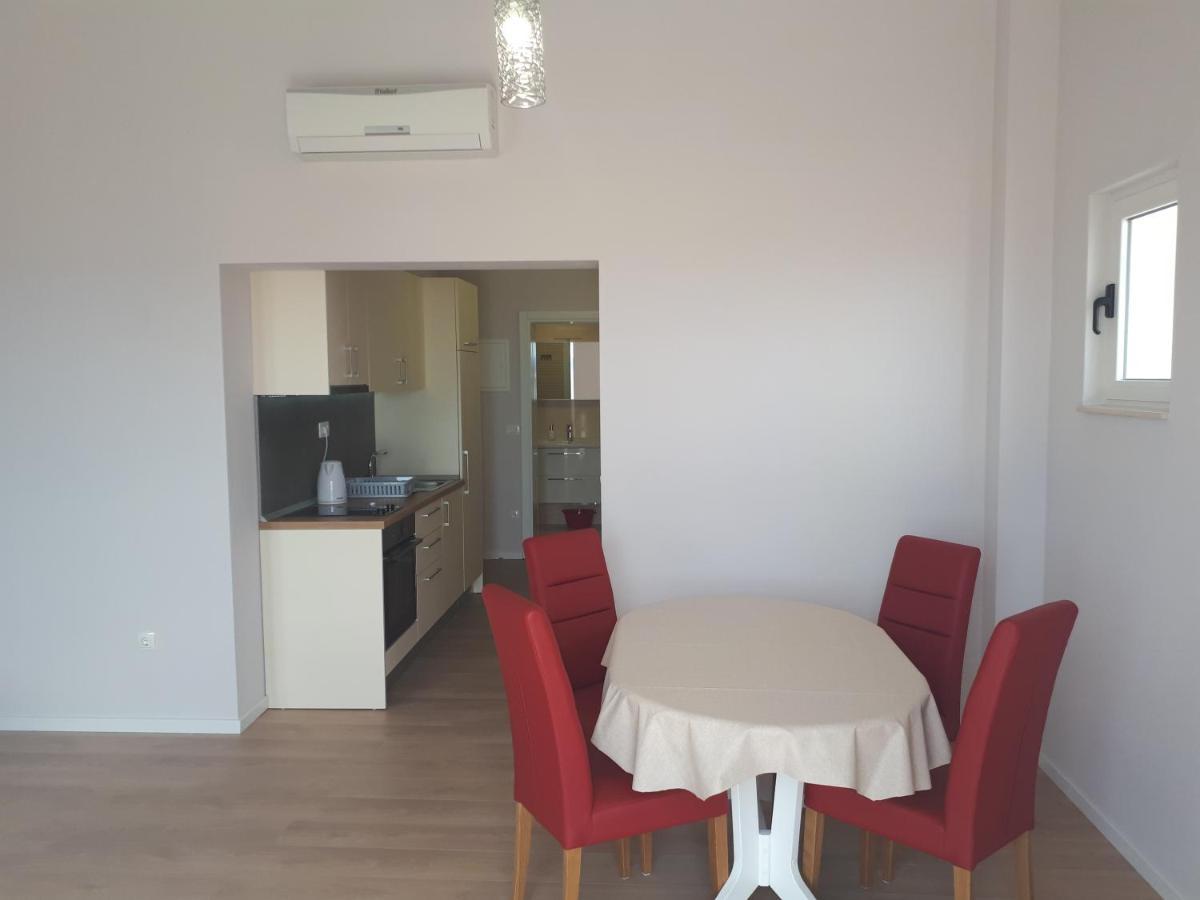 Apartments Sophie Makarska Buitenkant foto